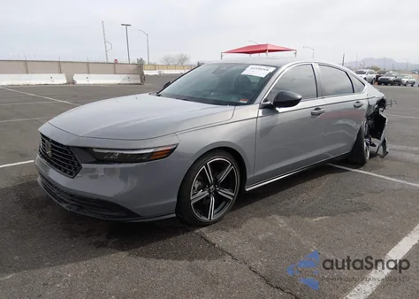 2024 Honda Accord Hybrid Sport z USA, uszkodzony, nr VIN 1HGCY2F56RA050737